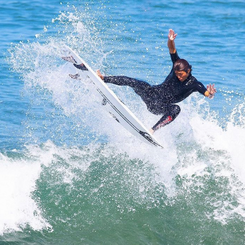 Surfing Republica - Hermano de Kanoa Igarashi se encuentra entrenando en Costa Rica