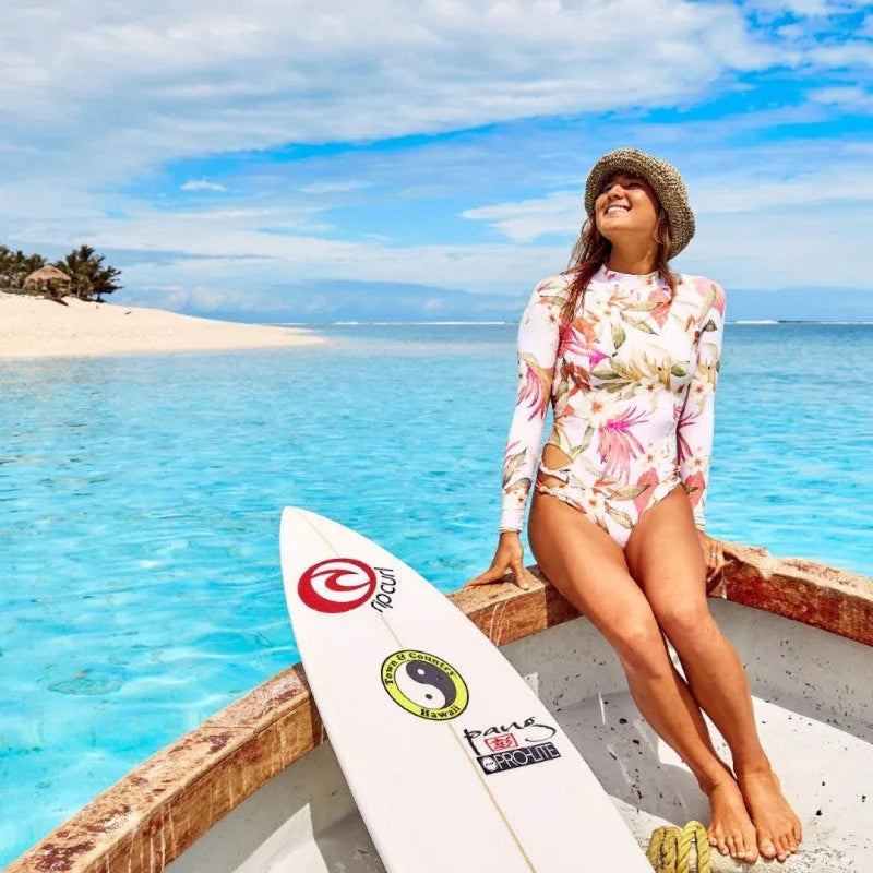 Surfing Republica - Si nada cambia, Brisa Hennessy se medirá a Gilmore y a Nichols en su primer heat en el Tahiti Pro
