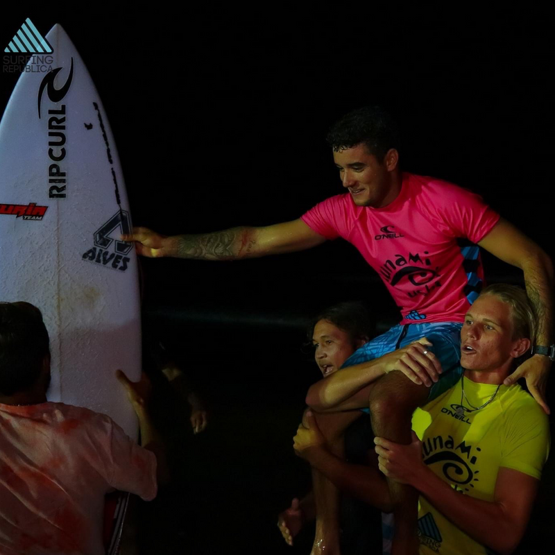 Surfing Republica - José Joaquín López se coronó campeón de la primera fecha del Surfing Night Festival