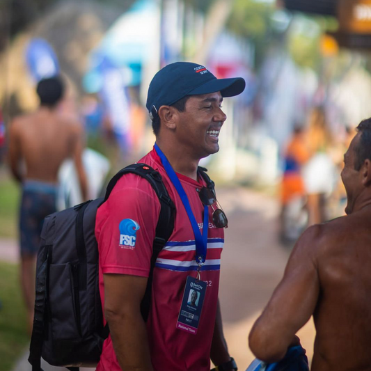 Surfing Republica - Hablando de procesos nacionales con el nuevo entrenador de las selecciones de surf de Costa Rica