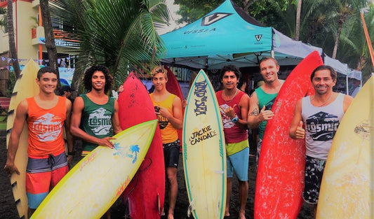 Surfing cósmico vuelve a Playa Hermosa cortesía de Vissla