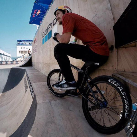 Surfing Costa Rica - Kenneth Tencio finalizó tercero en mundial virtual de FISE