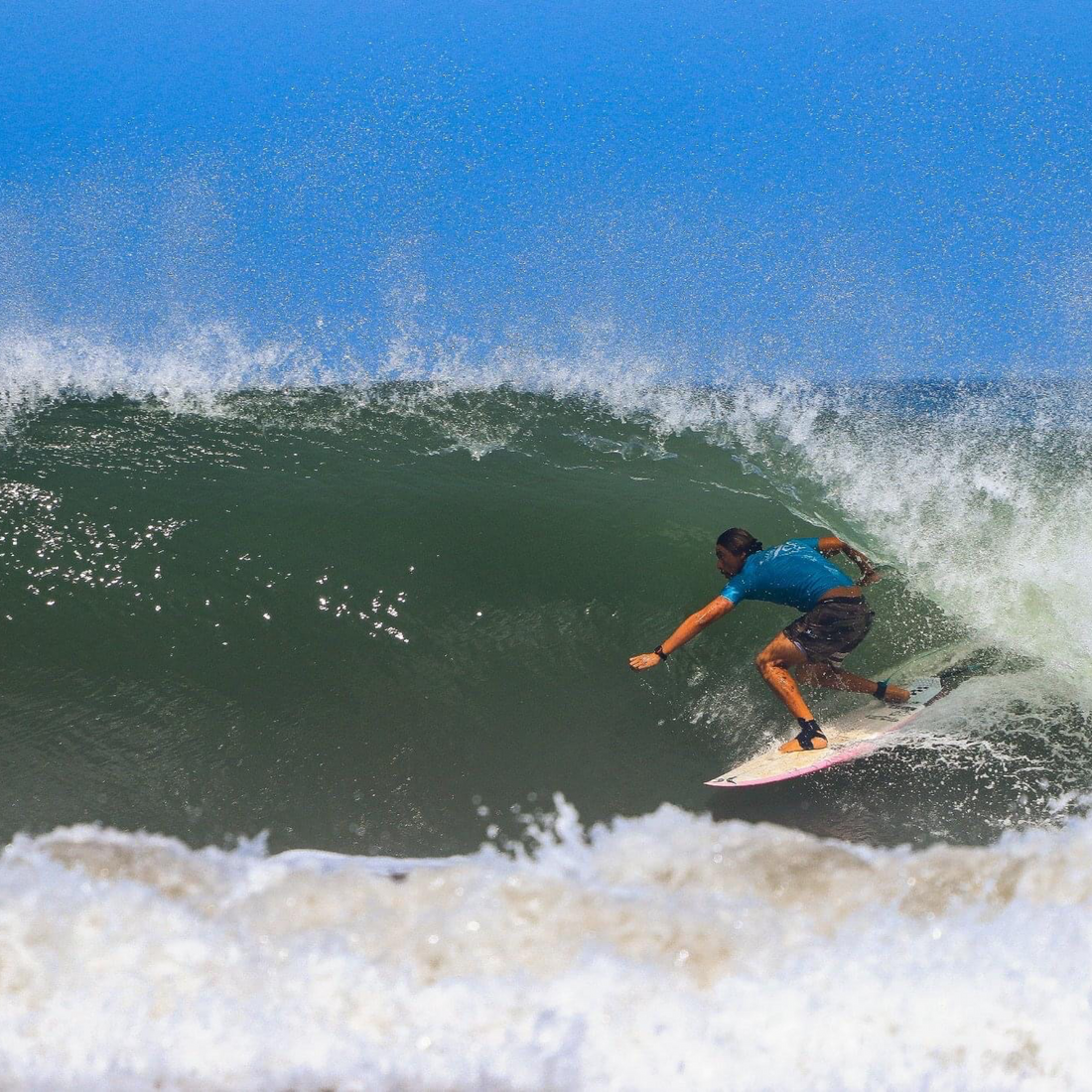 Surfing Republica - Playa Jacó recibirá parada latinoamericana de surf ALAS y concierto internacional