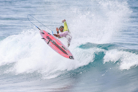 Surfistas ticos tendrán gran actividad internacional en el mes de marzo