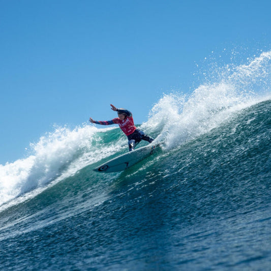 Surfing Republica- Leilani McGonagle se medirá a Caroline Marks por un pase a los cuartos de final de US Open of Surfing