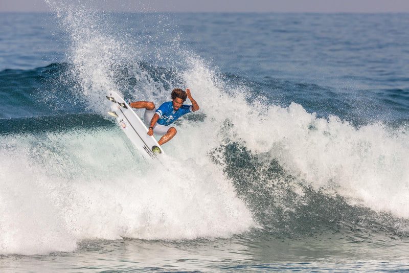 Carlos Muñoz enfrentará a surfistas del CT en Ballito