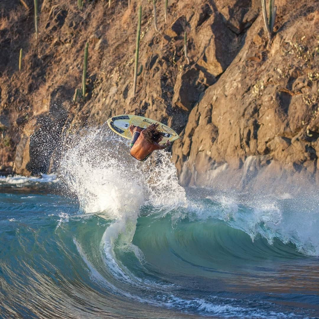 Campeón Nacional de Skimboard competirá en México