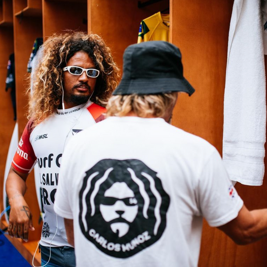 Surfing Republica - Carlos Muñoz podría competir en el Pipeline Pro 2023