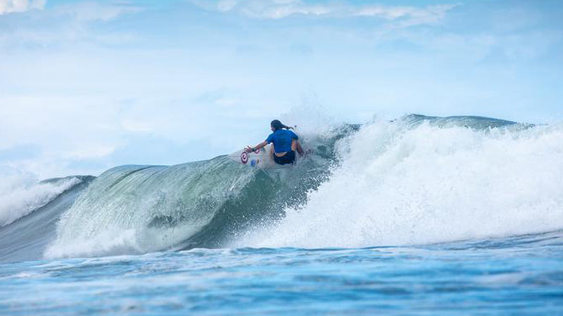 Costa Rica se coloca en la sexta posición por equipos en el Mundial de Surf en Japón