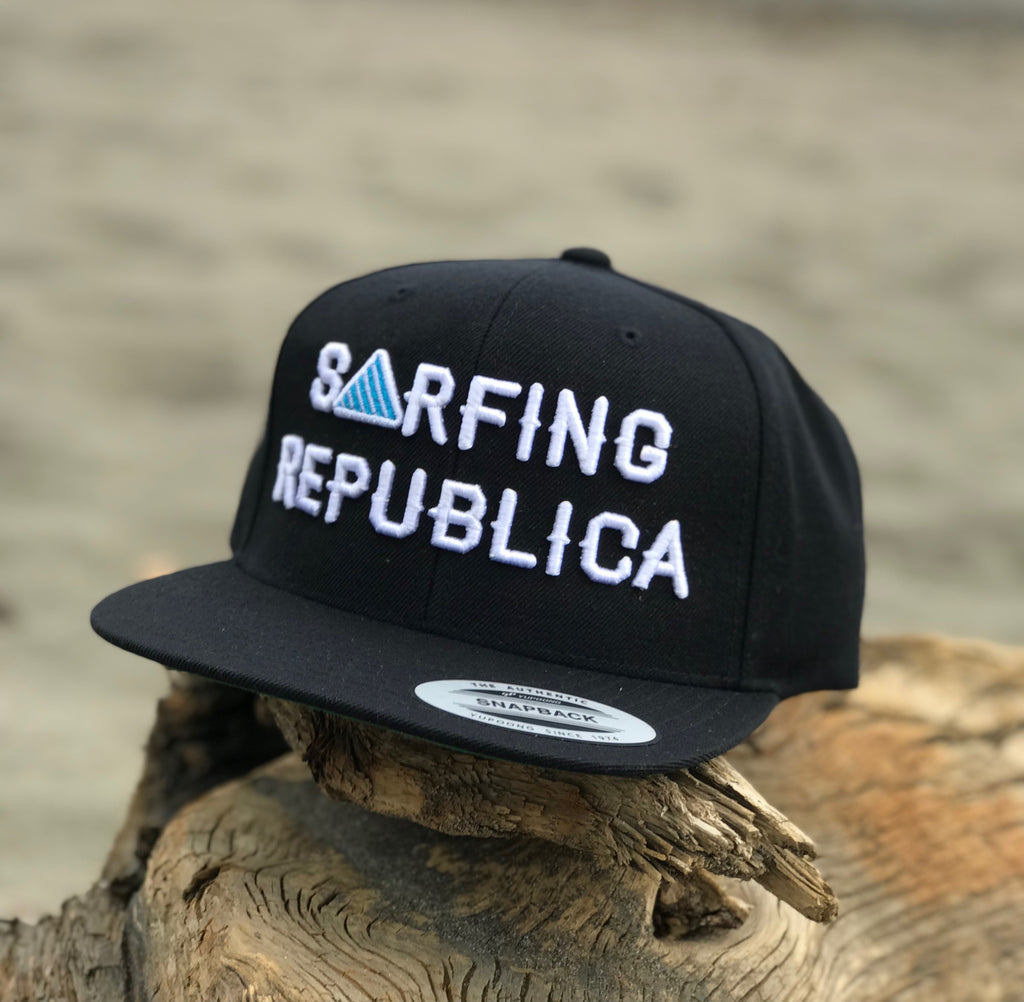 Gorra Surfing Republica